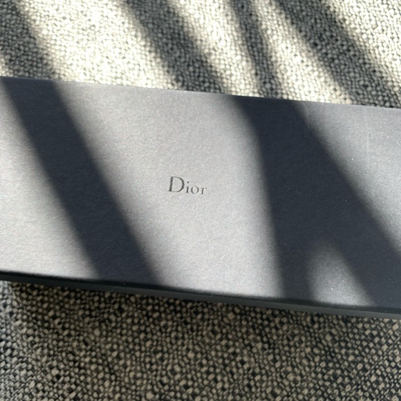 Dior pale gold Society1 butterfly frame sunglasses - Picture 10 of 12